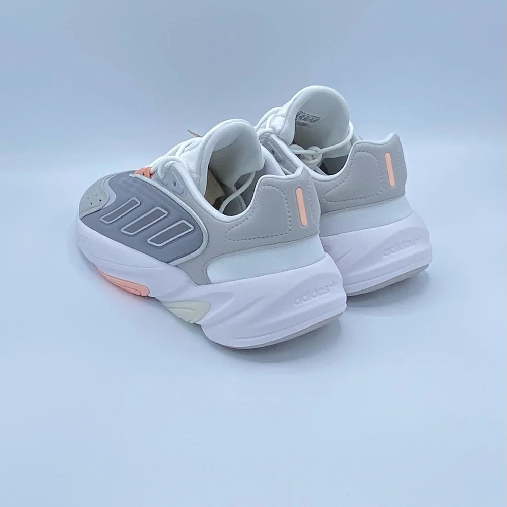 NEW! Adidas Ozelia Women's Shoes‎ Size 10